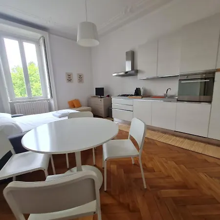 Amendola - Monte Rosa Charme Apartments 公寓